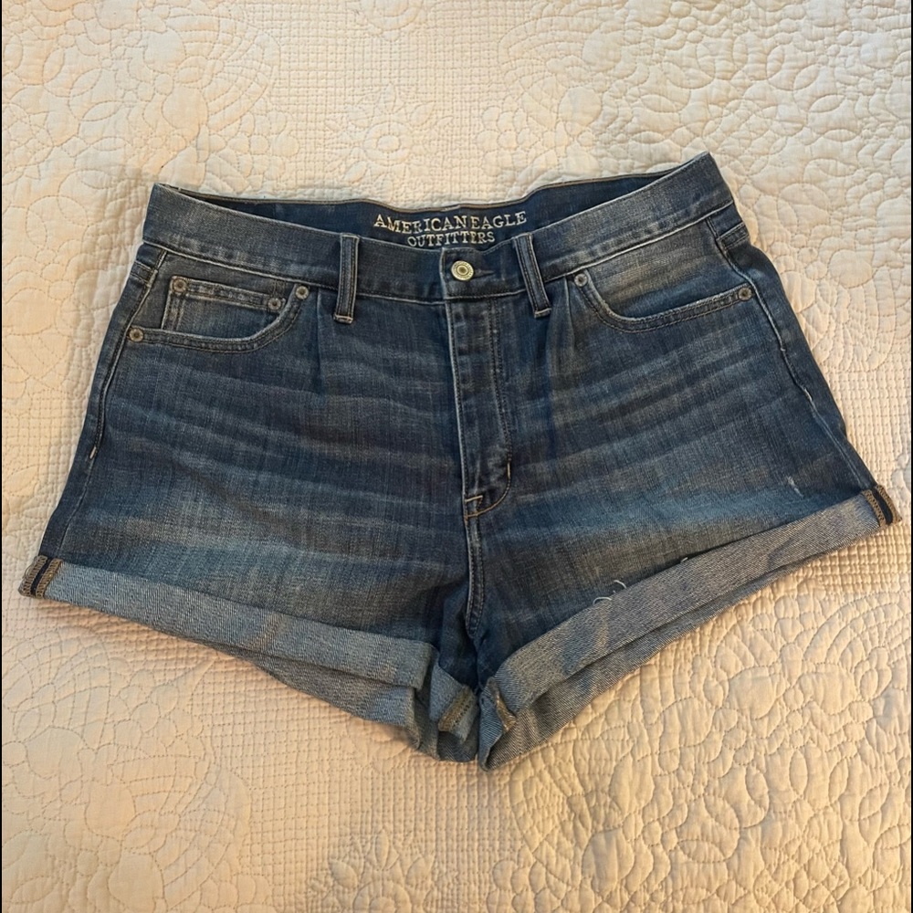 American Eagle Vintage Hi-Rise Festival Shorts